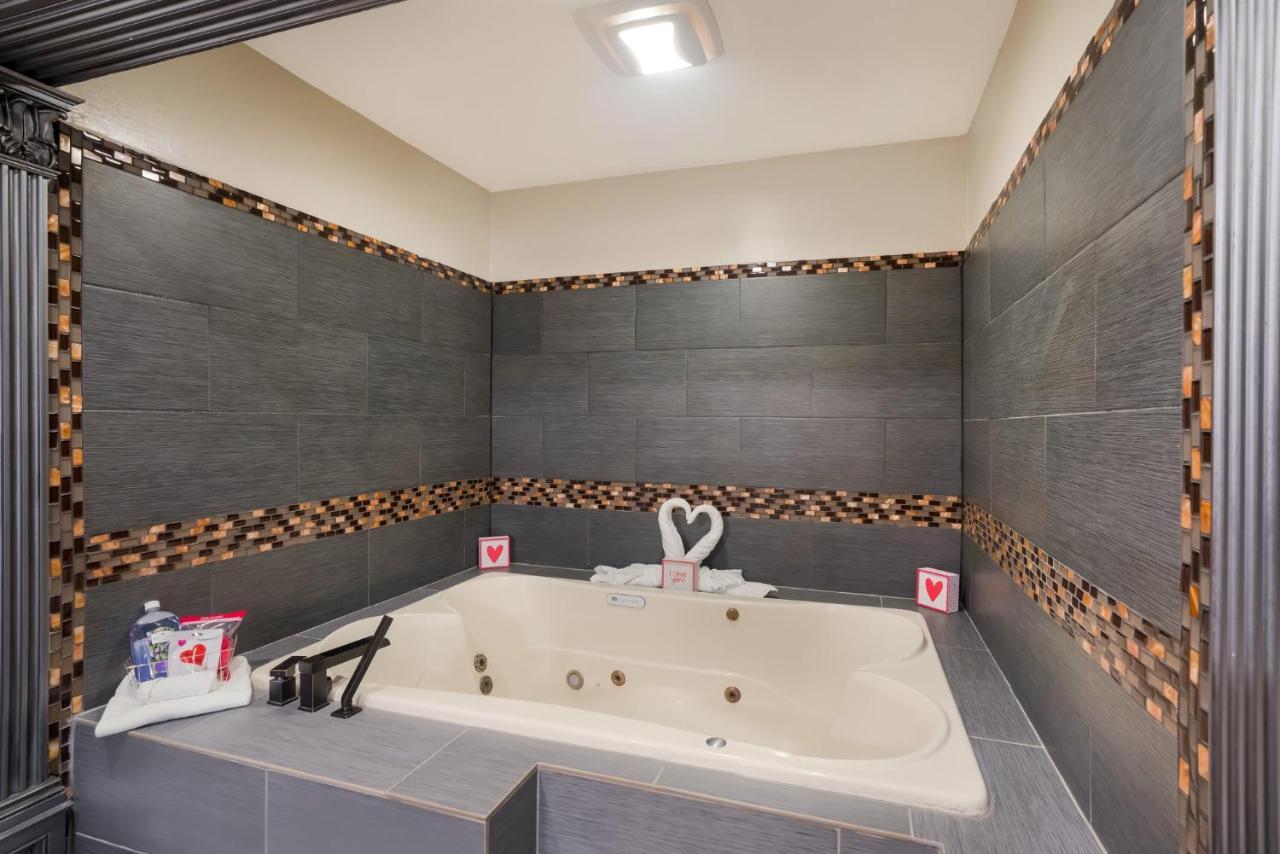 Red Roof Inn Стоктън Екстериор снимка