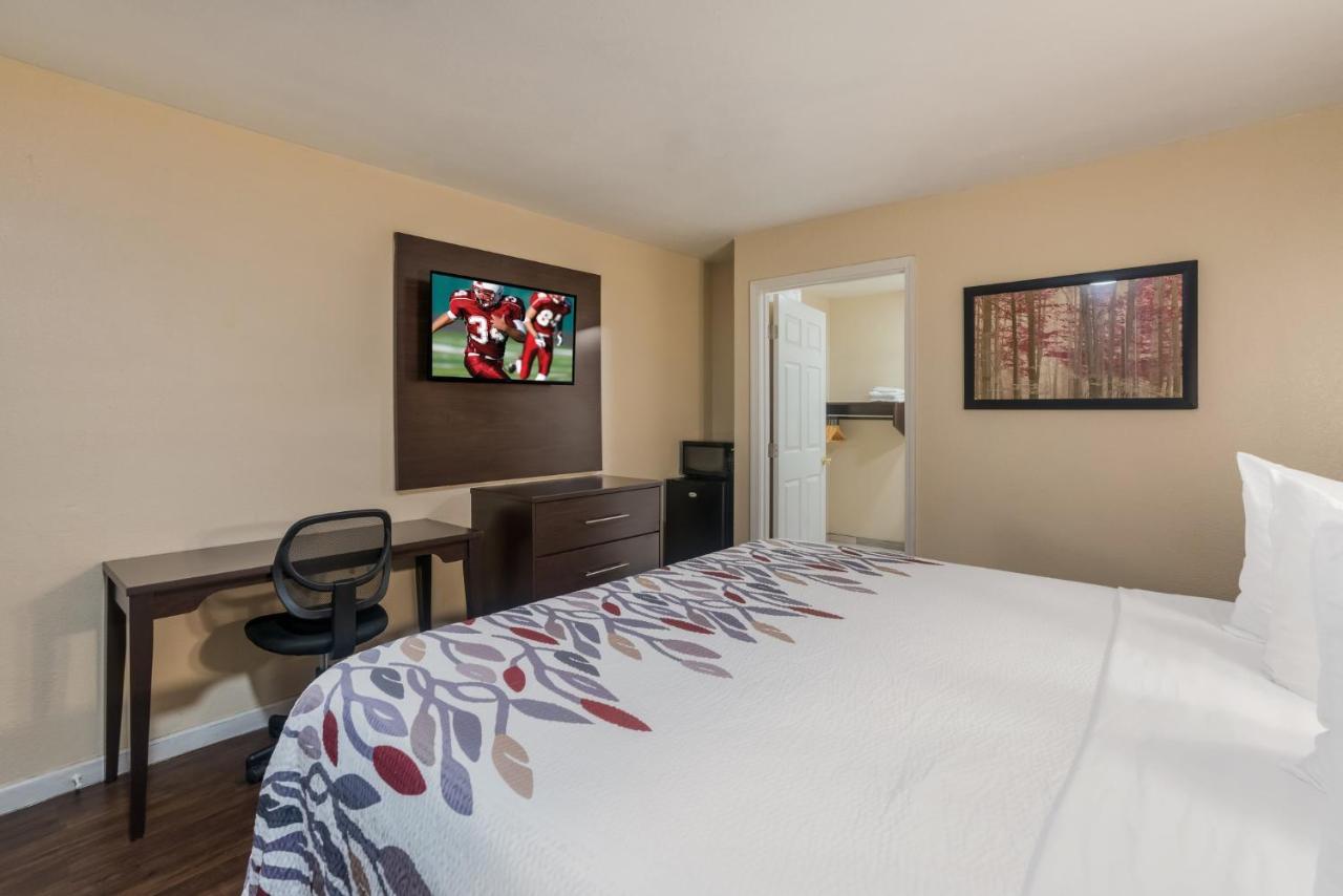Red Roof Inn Стоктън Екстериор снимка