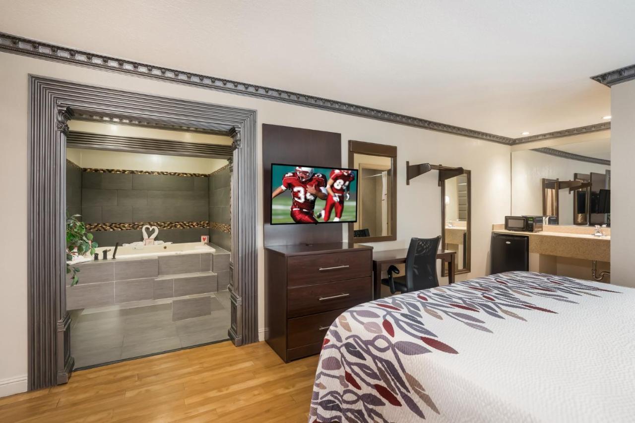 Red Roof Inn Стоктън Екстериор снимка