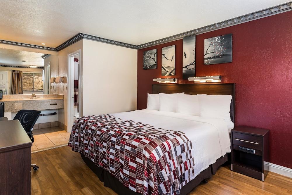 Red Roof Inn Стоктън Екстериор снимка