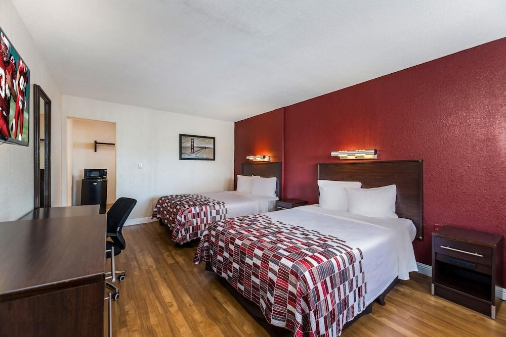 Red Roof Inn Стоктън Екстериор снимка