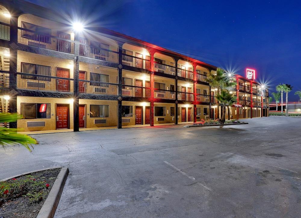 Red Roof Inn Стоктън Екстериор снимка